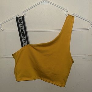 Victoria’s Secret PINK ultimate sports bra top